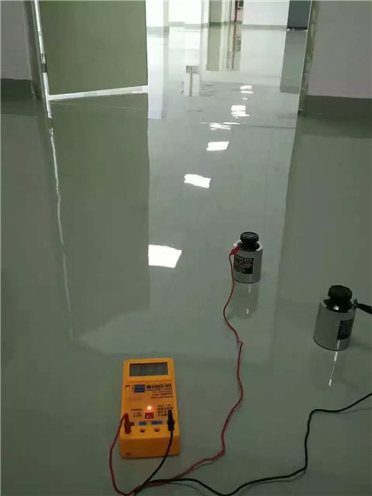 华南热作学院 防静电自流平检测